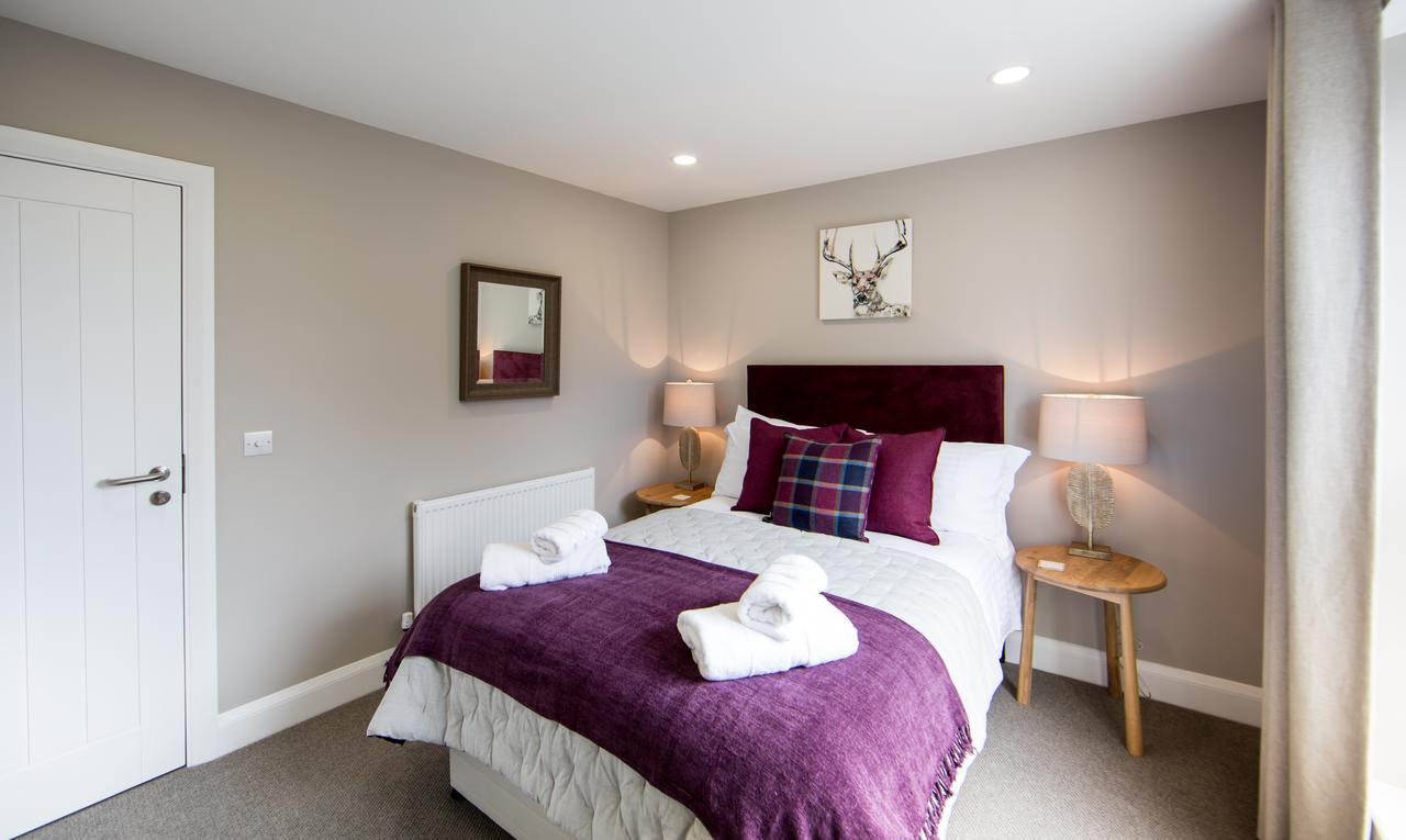 Darlington Arms Hotel Redhill  Bagian luar foto