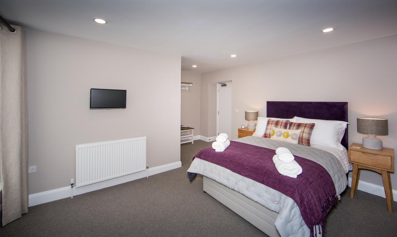 Darlington Arms Hotel Redhill  Bagian luar foto