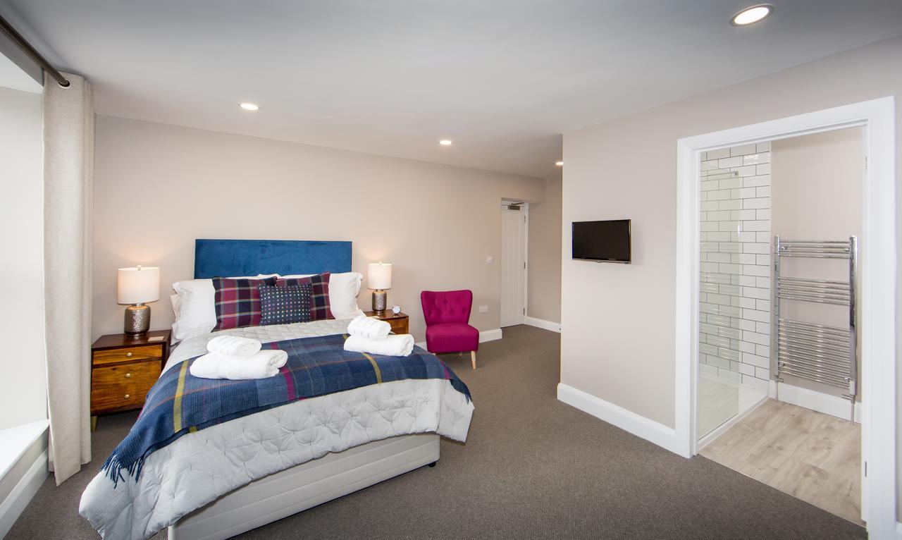 Darlington Arms Hotel Redhill  Bagian luar foto